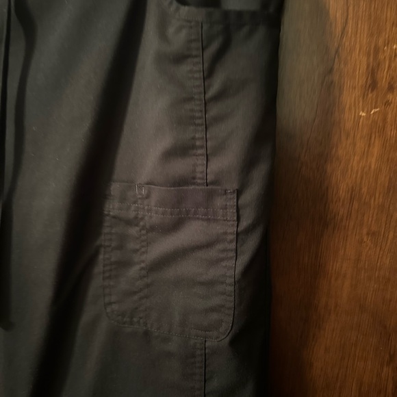 Sanibel Women's Classic Black Scrub Set - Picture 6 of 6